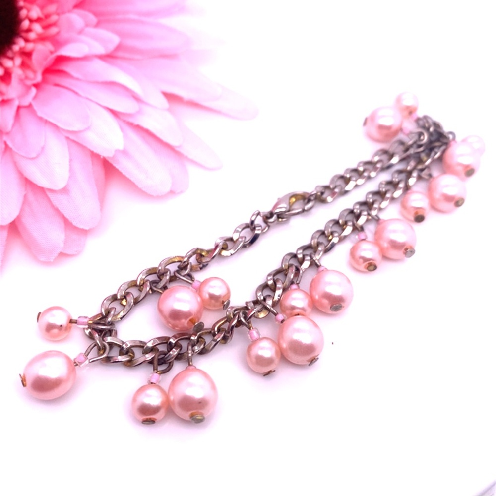 Charming Pink Pearl Chain Bracelet 7.5”